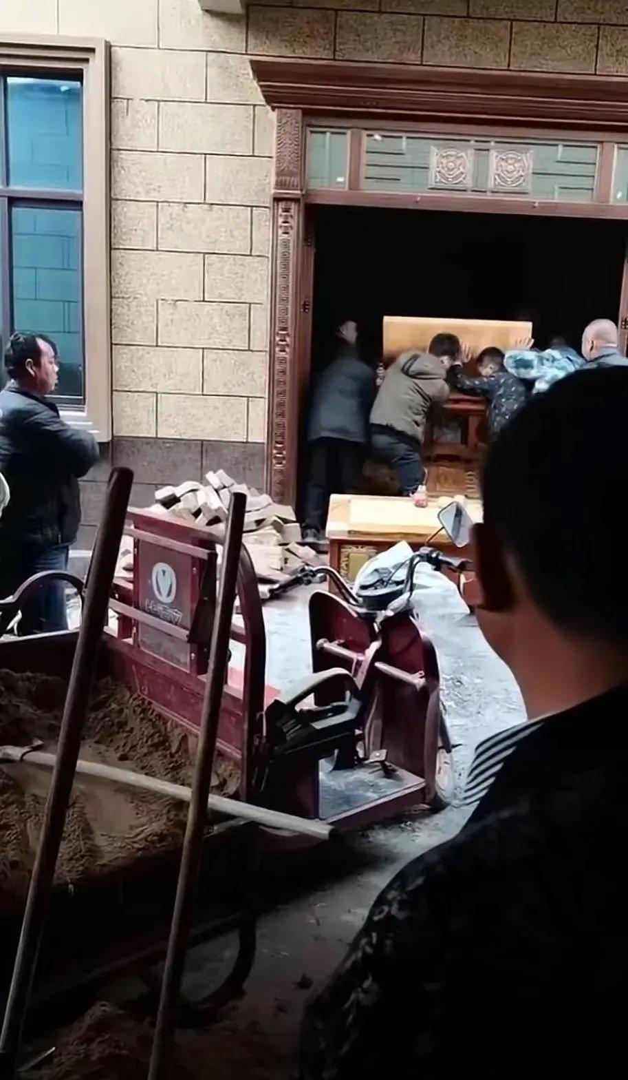 河南，领导与朋友共聚一堂的盛会